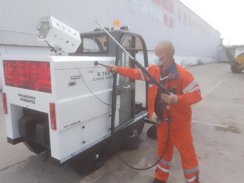 余姚龙马快速清扫车